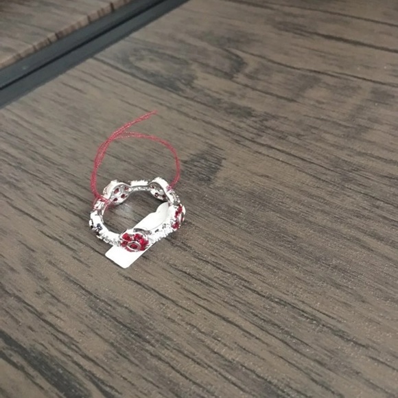 SOLD!! Sterling Silver Ring with red stone. - Picture 5 of 5